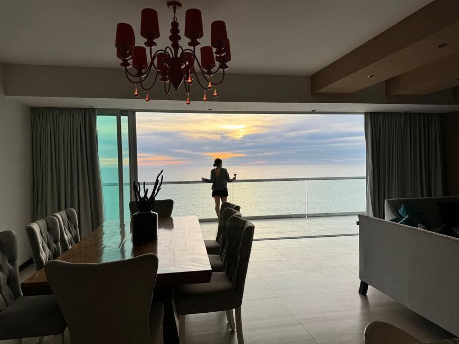 마사틀란 Departamento De Lujo Vista Al Mar Piso 15 아파트 외부 사진